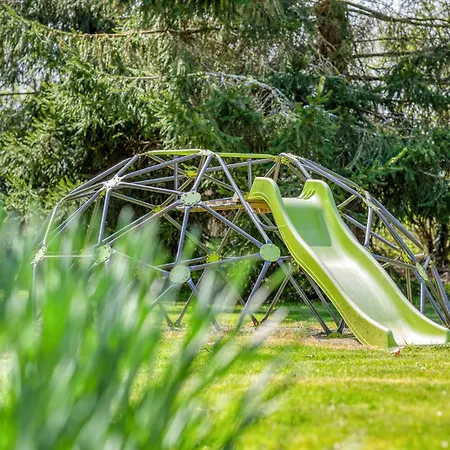 Lovely In Holiday home Saint-Etienne-l'Allier